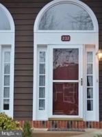 featured image of 232 Fox Run