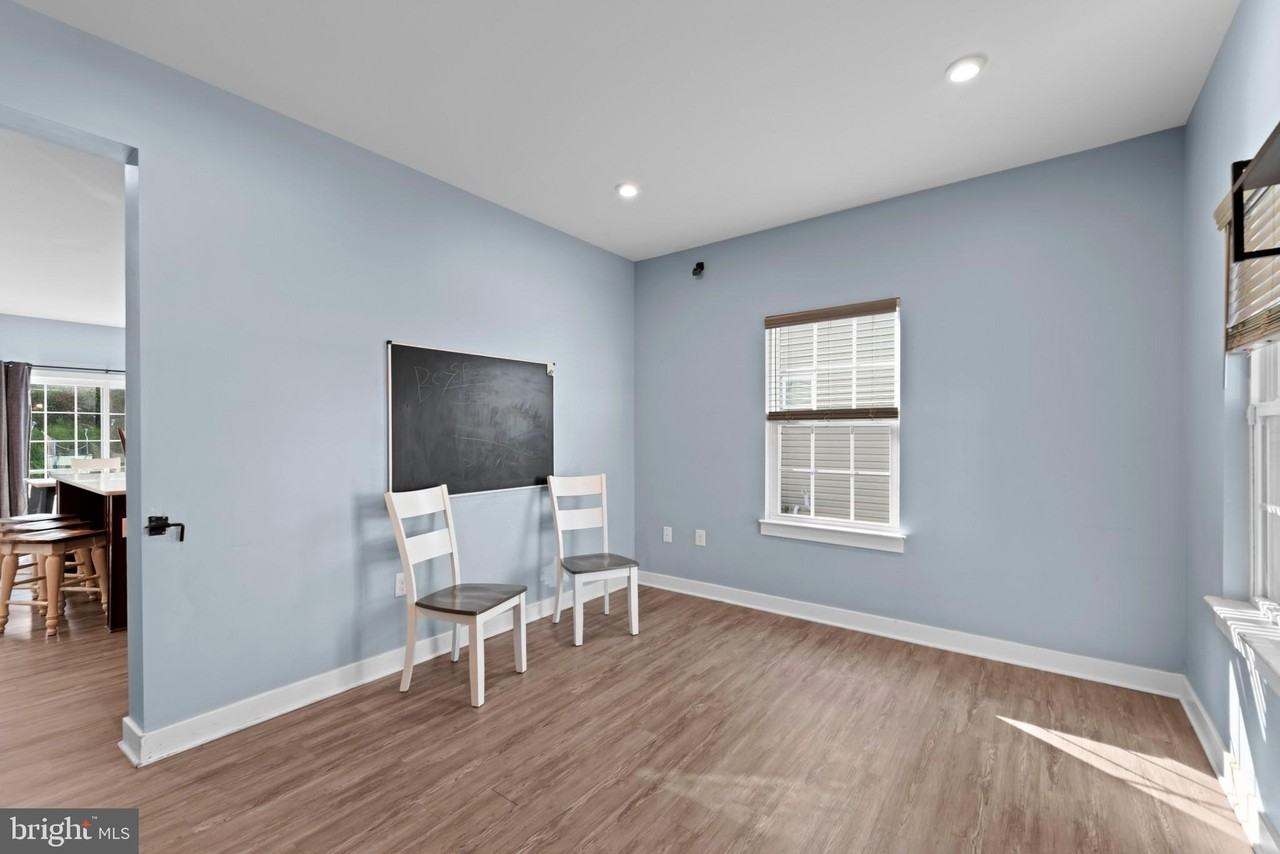 188 Pixie Moss Rd - Photo 6 of 40