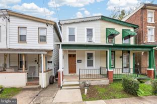 564 Walnut St - Photo 1 of 1