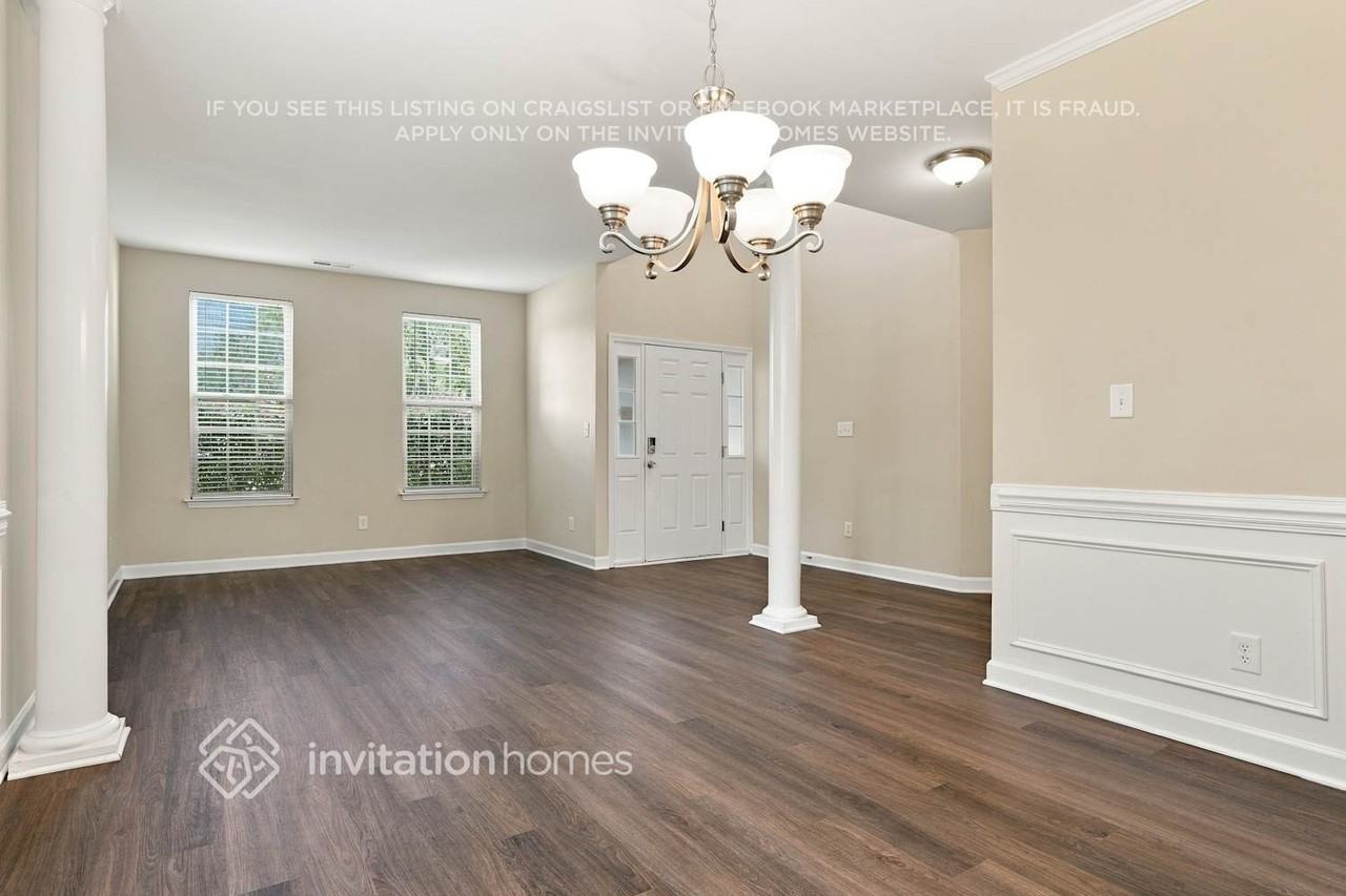 20 W Smoketree Ct - Photo 4 of 18