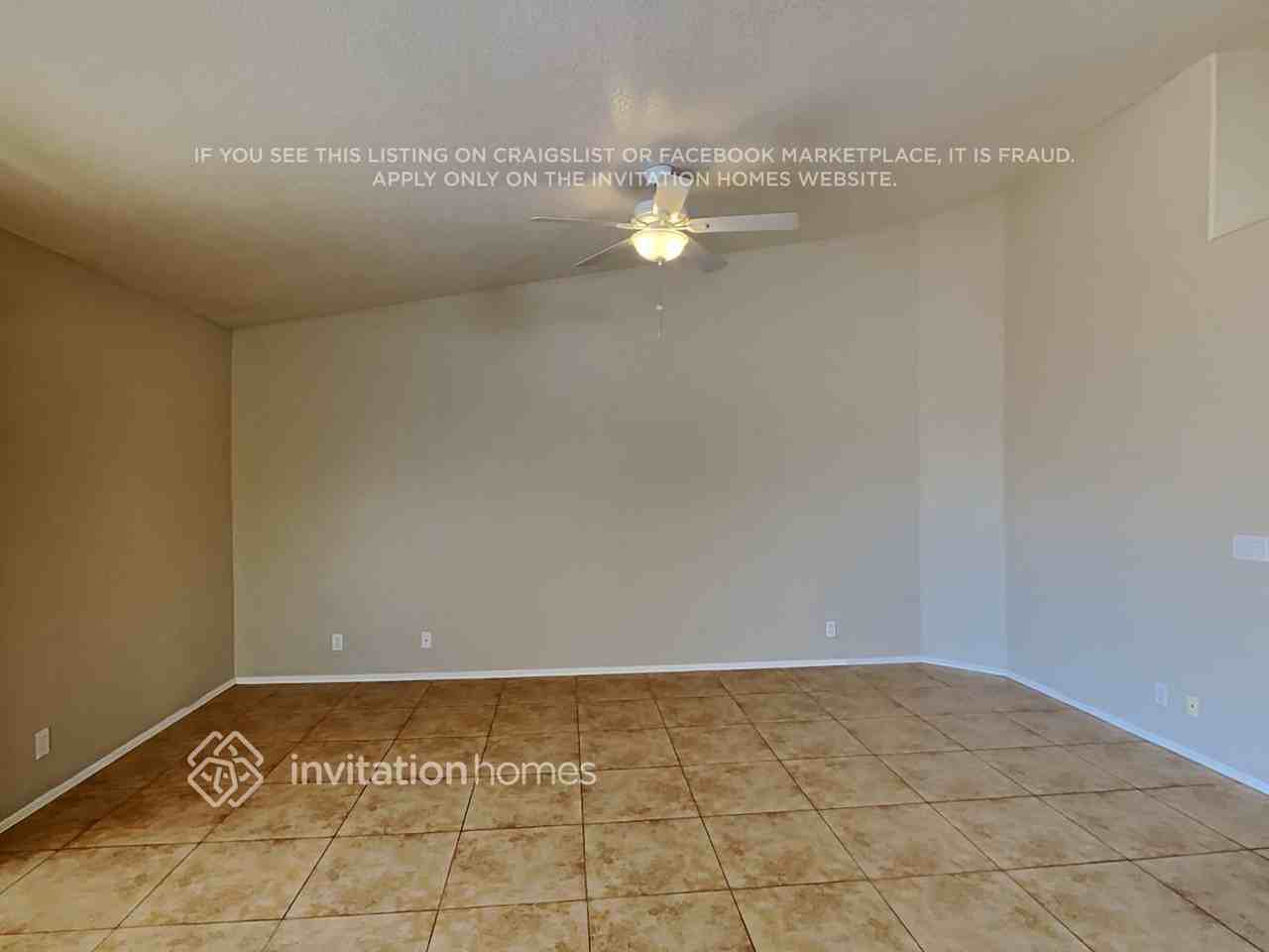 263 S Jesse St - Photo 7 of 18