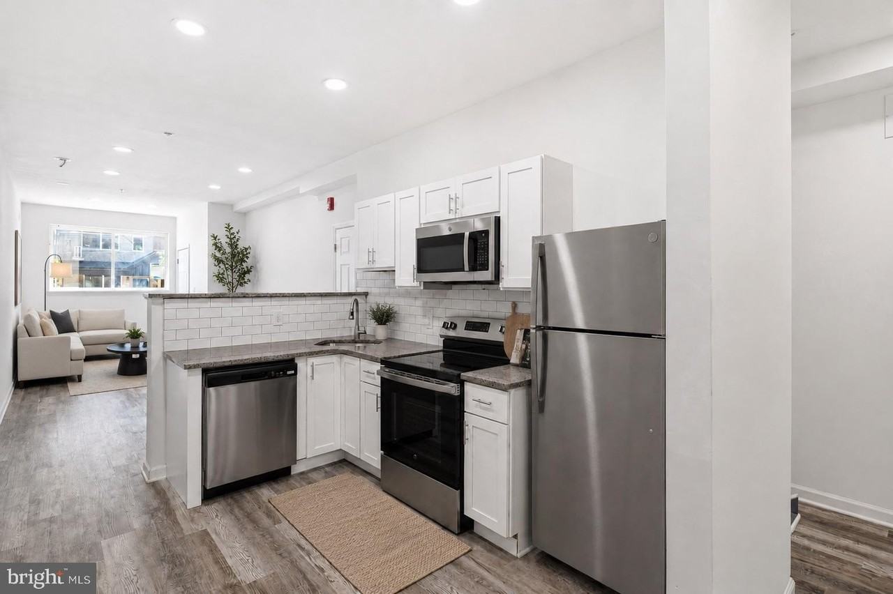 1219 W Butler St #1 - Photo 2 of 13