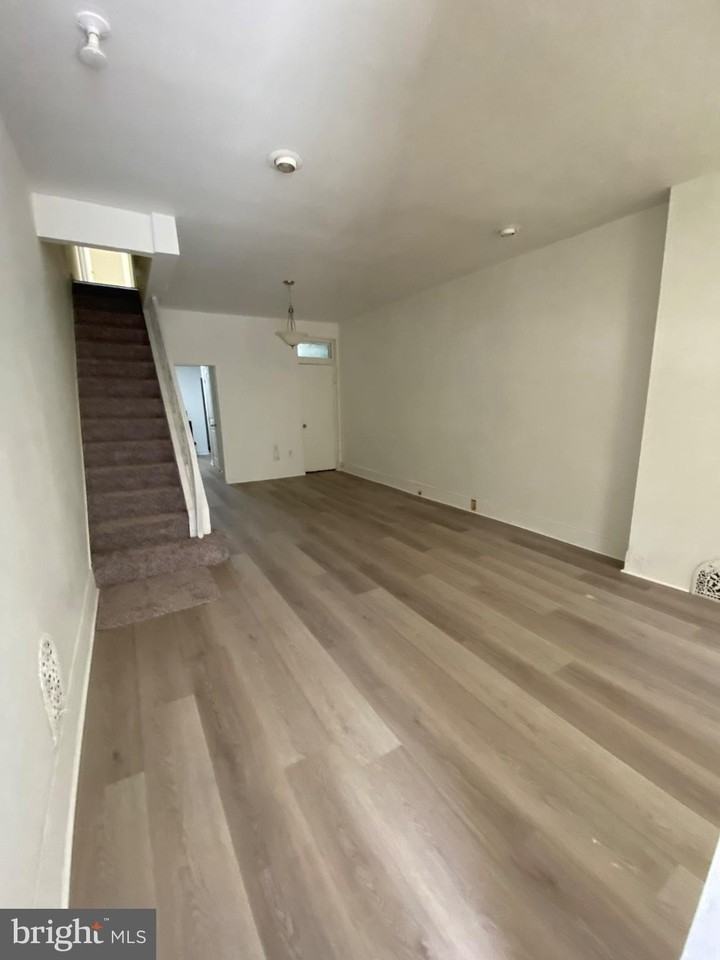 1640 N Gratz St - Photo 2 of 19