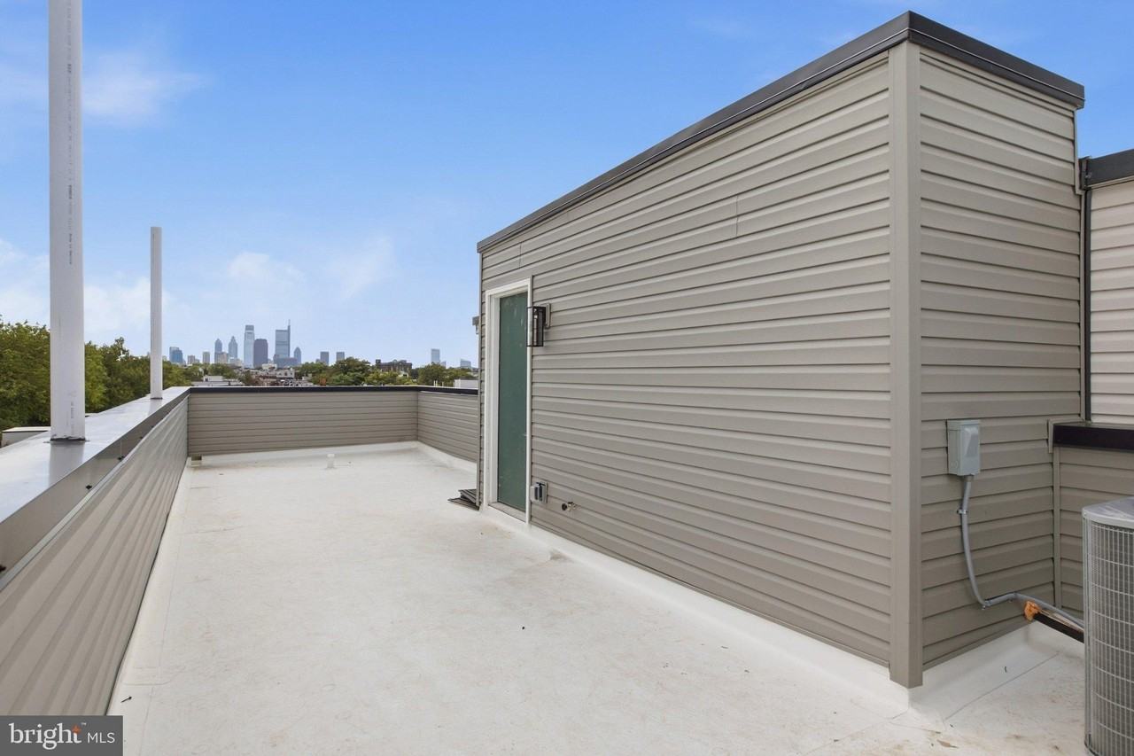 1542 W York St #2 - Photo 6 of 16