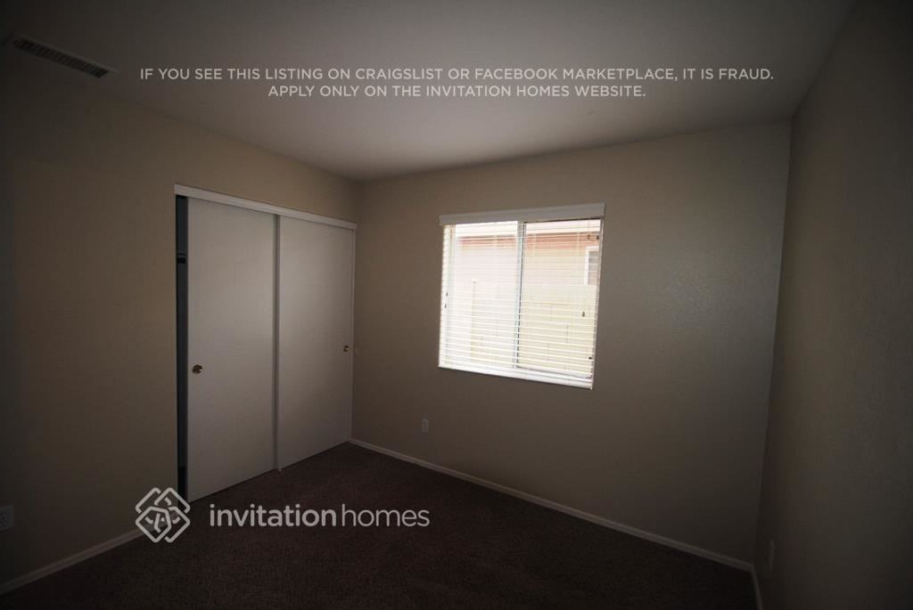 2026 N 90th Ln - Photo 5 of 7