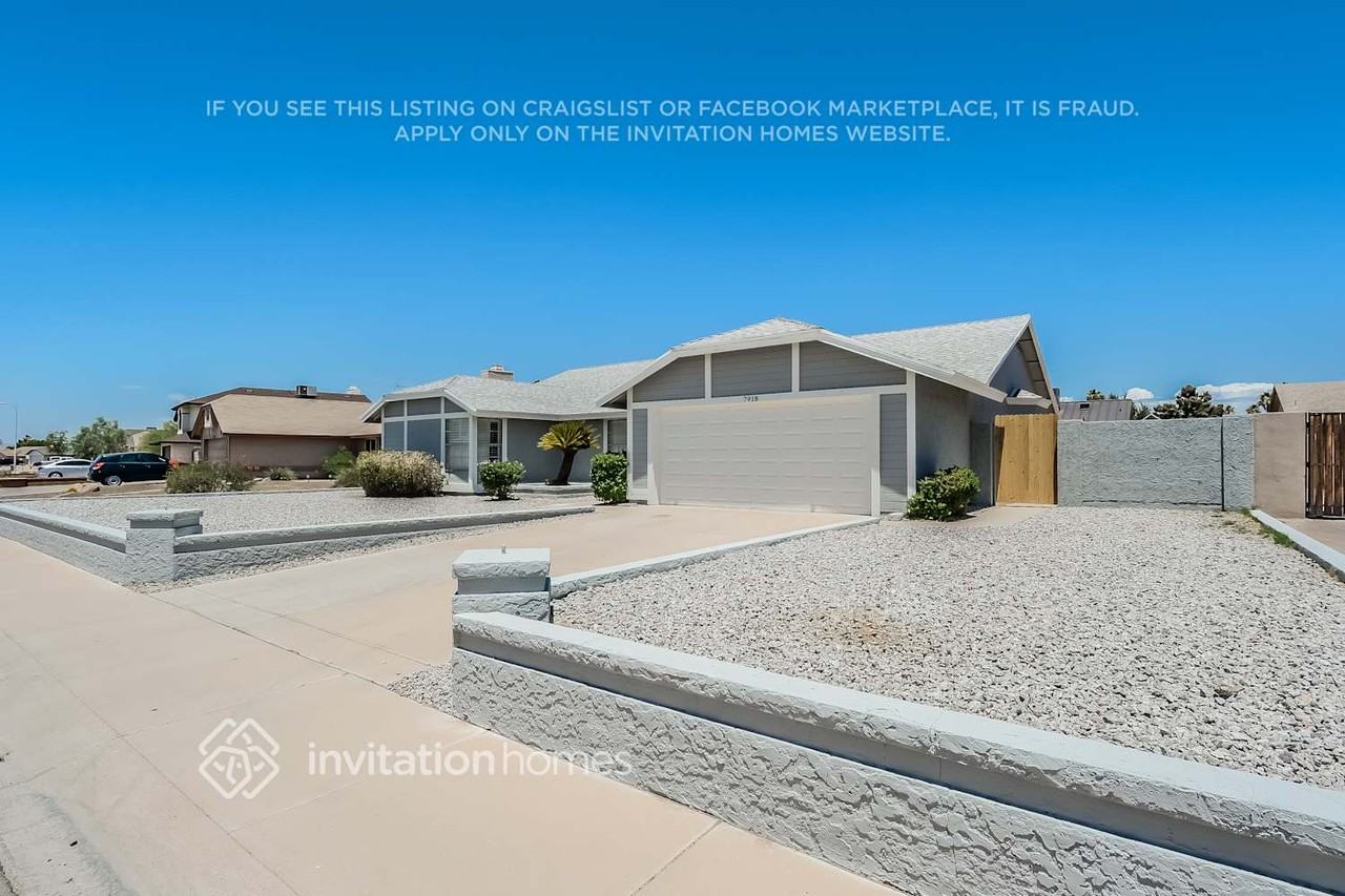 7918 W Dreyfus Dr - Photo 2 of 16