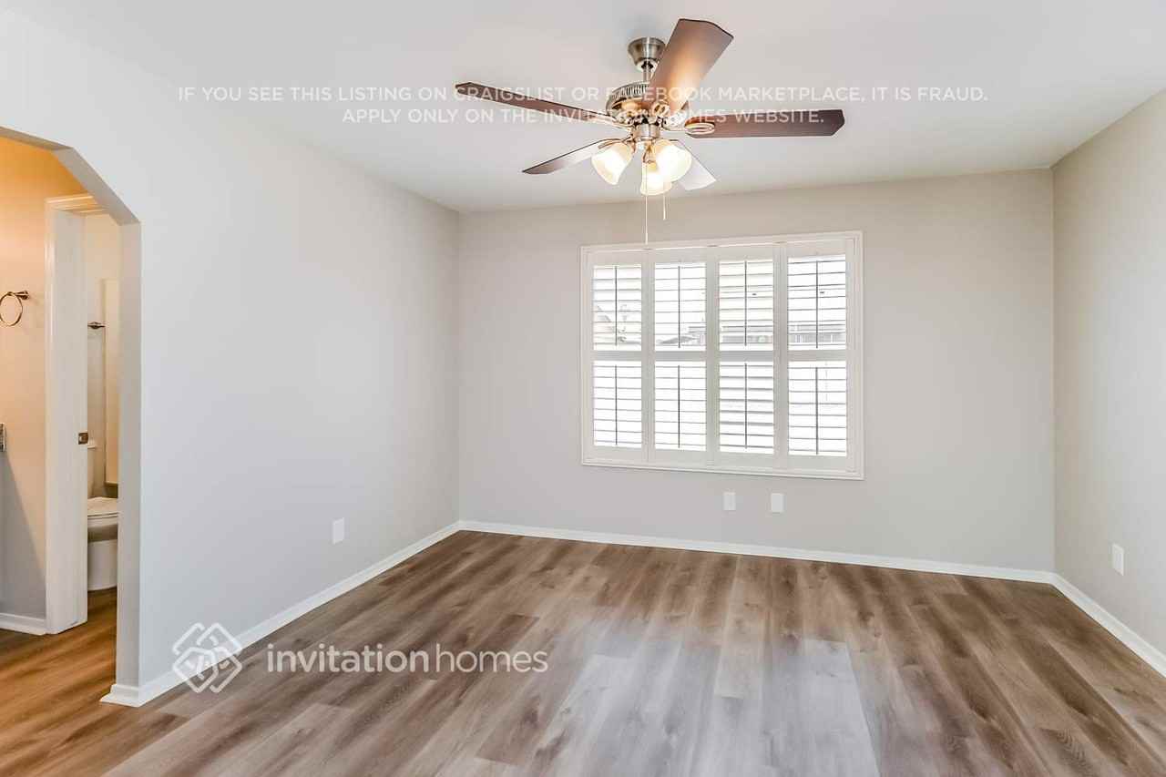 7918 W Dreyfus Dr - Photo 7 of 16