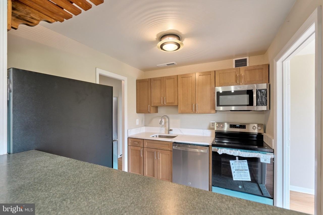 3101 S Manchester St #712 - Photo 2 of 42