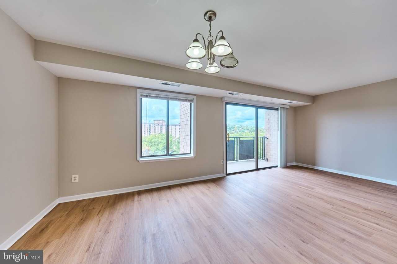 3101 S Manchester St #712 - Photo 7 of 42