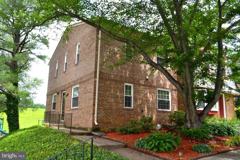 9926 Lakepointe Ct - Photo 1 of 1