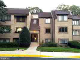 featured image of 1657 Parkcrest Cir #101