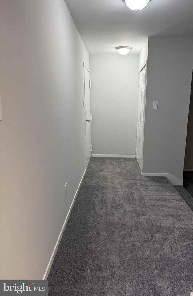 1657 Parkcrest Cir #101 - Photo 3 of 19