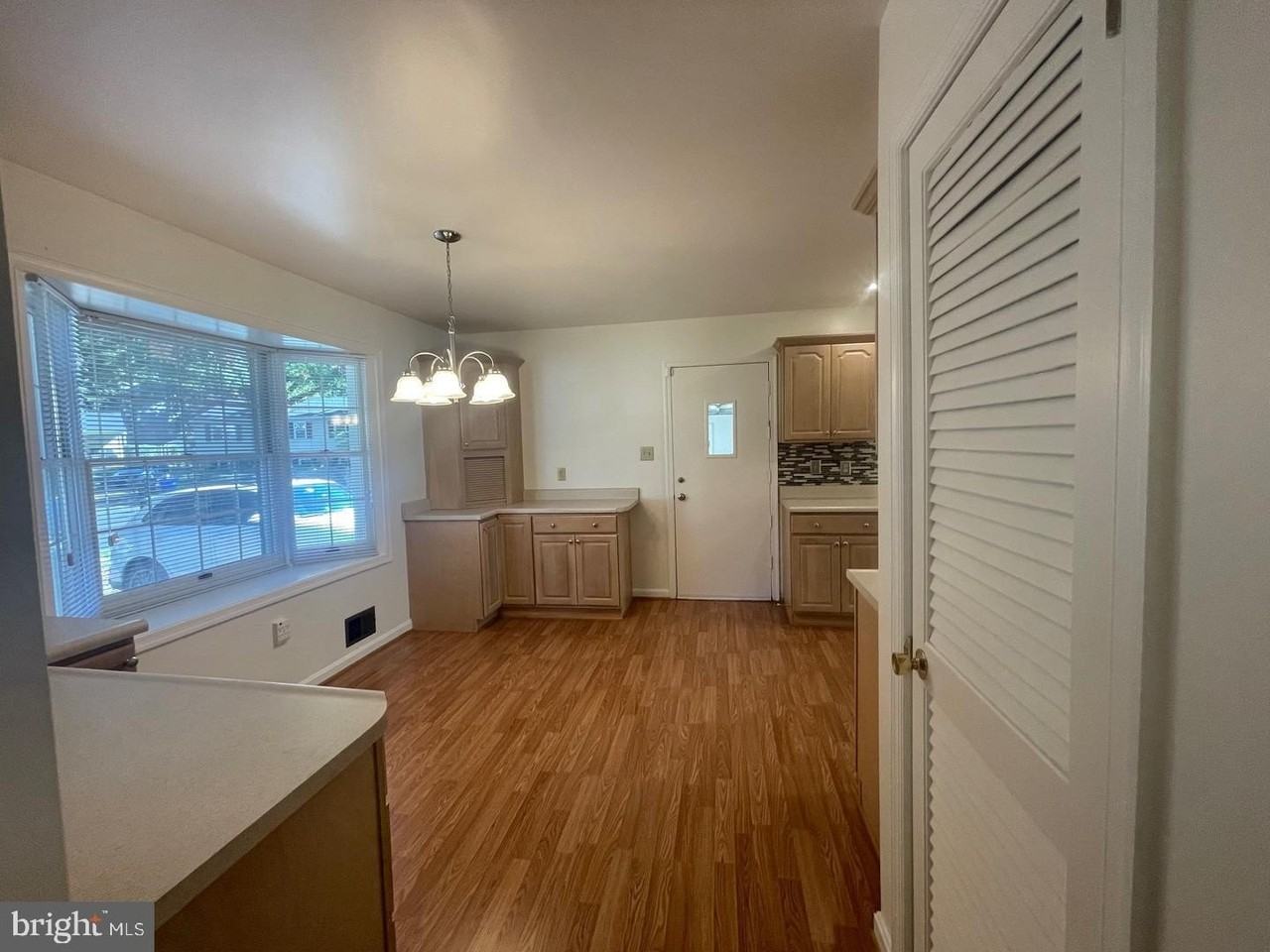 3905 Flagstone Ter - Photo 5 of 47