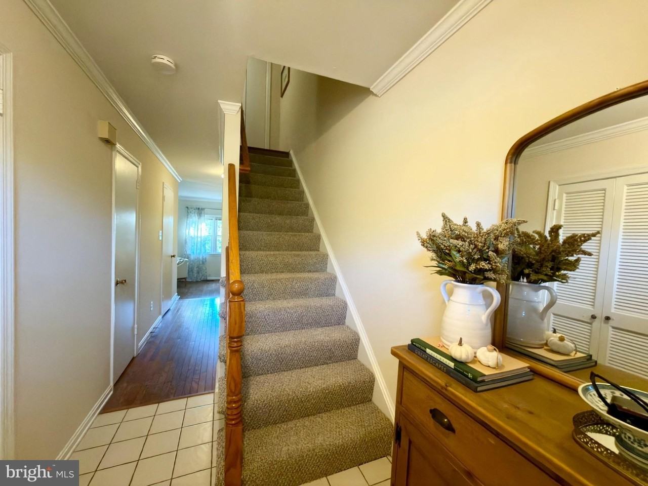 8535 Hilltop Rd - Photo 3 of 25