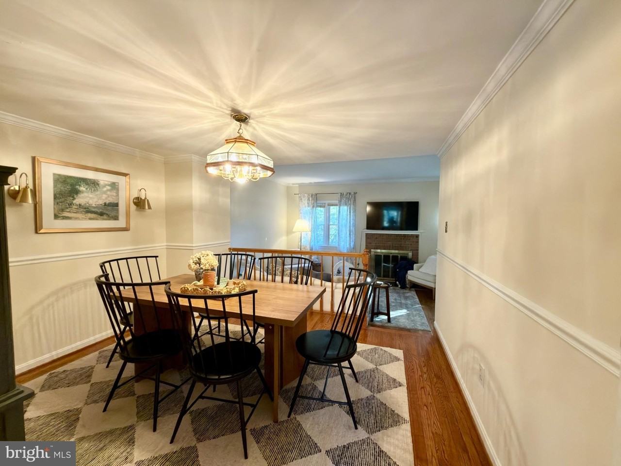 8535 Hilltop Rd - Photo 6 of 25