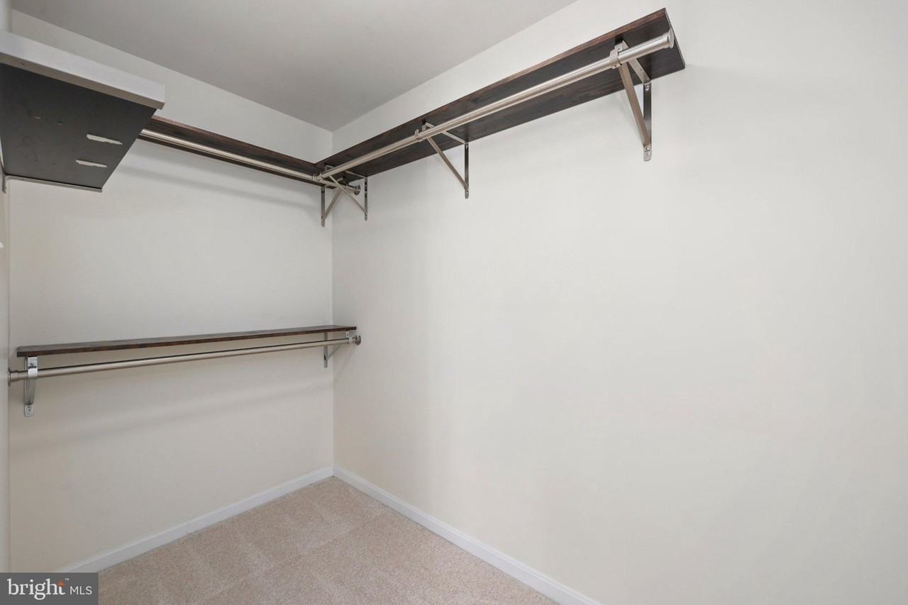 15522 John Diskin Cir - Photo 6 of 34