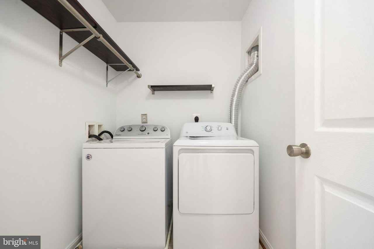 15522 John Diskin Cir - Photo 7 of 34