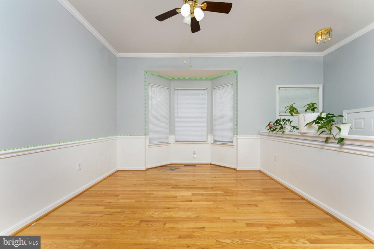 8708 Farnham Way - Photo 6 of 25