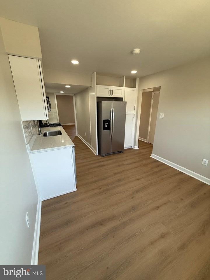 14817 Cherrydale Dr - Photo 3 of 20