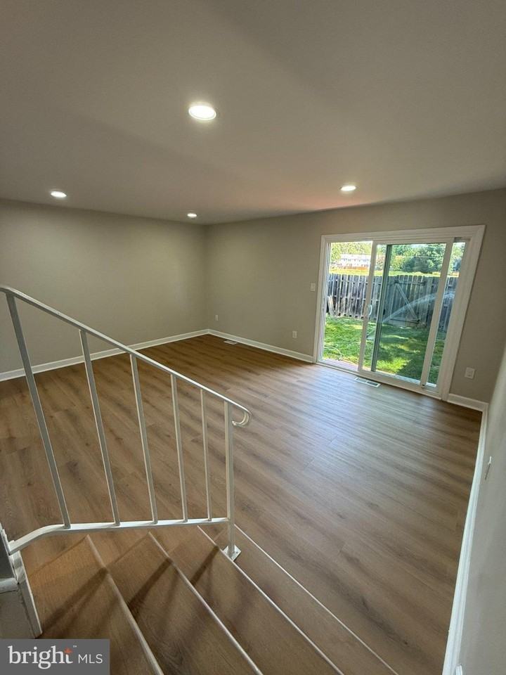 14817 Cherrydale Dr - Photo 5 of 20