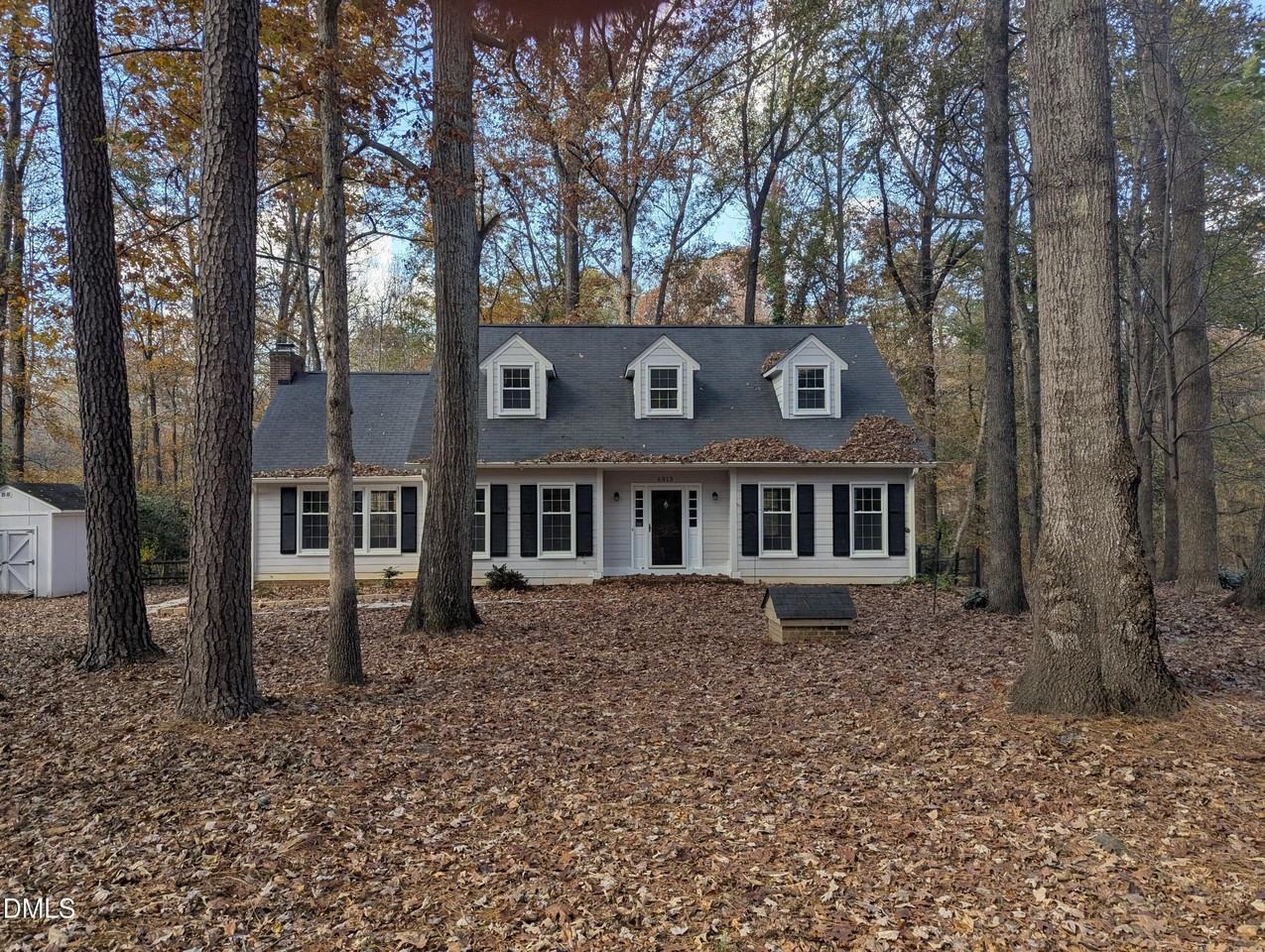 5313 Falkirk Dr