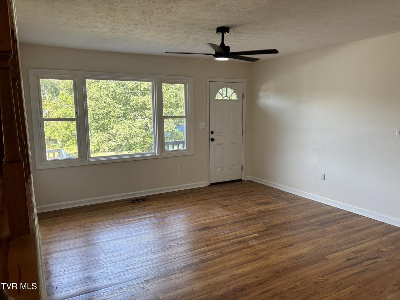 175 Haun Rd - Photo 5 of 19