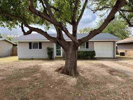 featured image of 3021 Lavell Ave