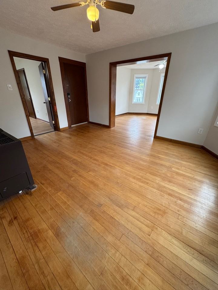 61 B St #2 - Photo 4 of 22