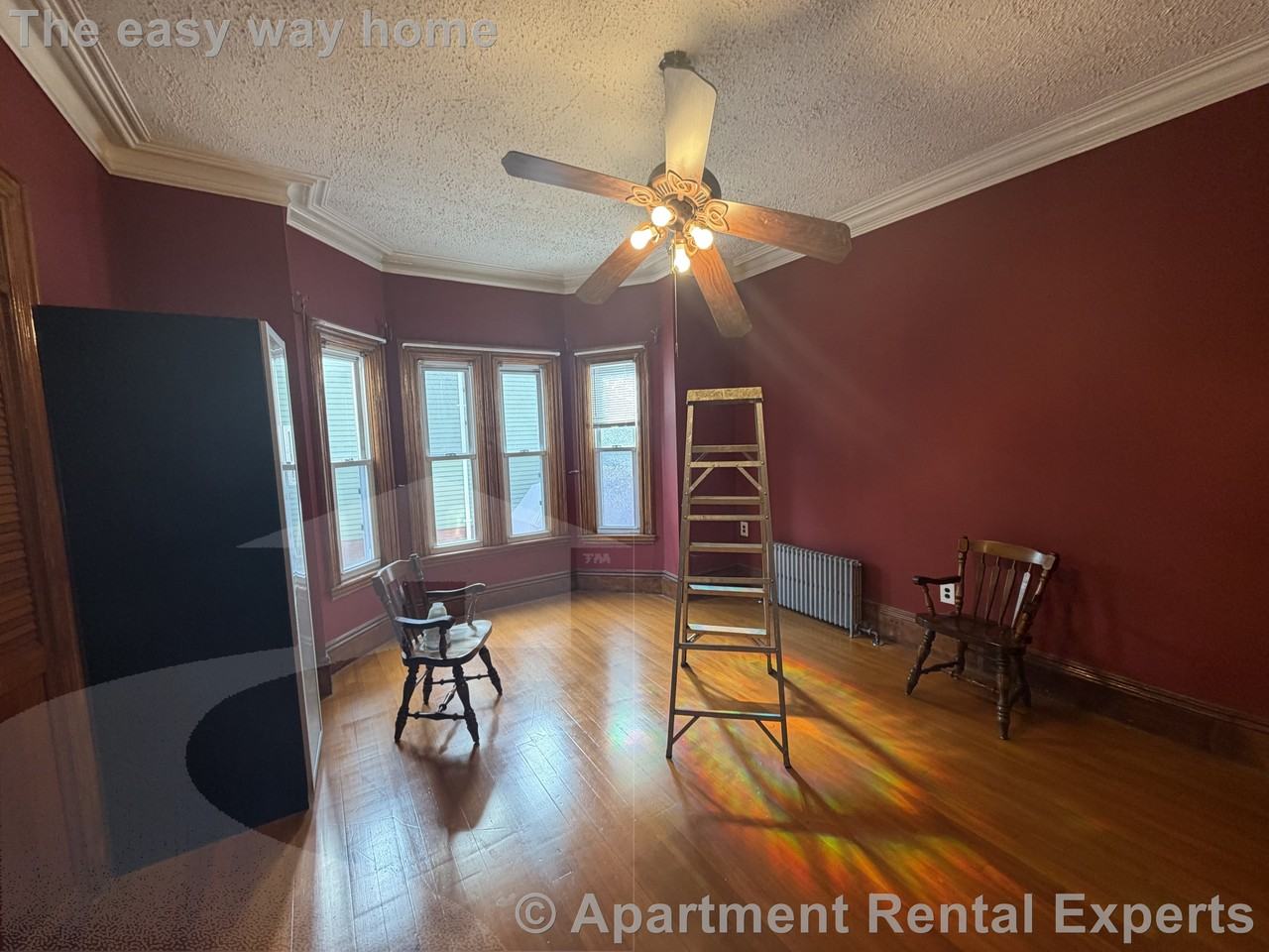 52 Wallace St #1 - Photo 4 of 10