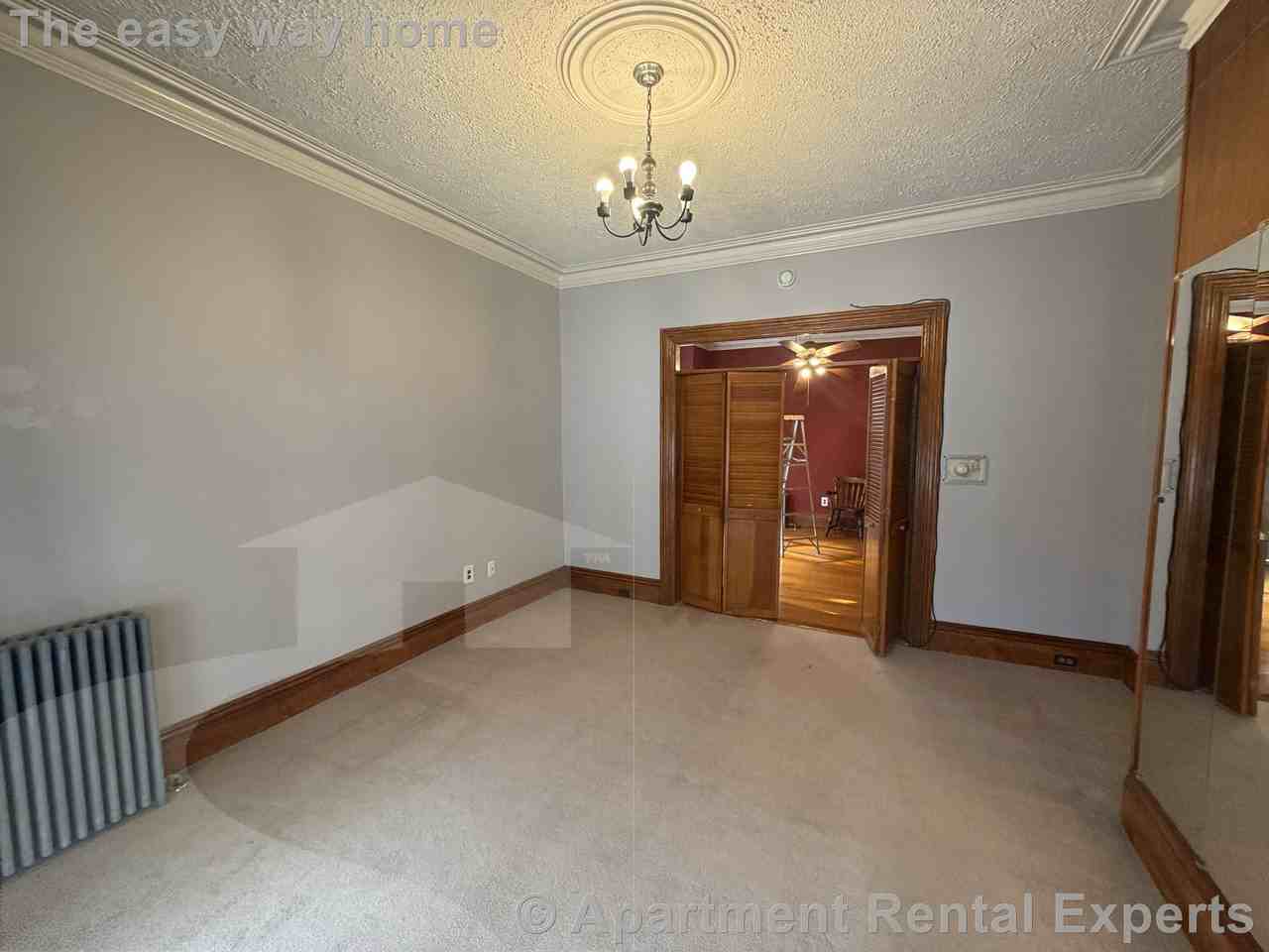 52 Wallace St #1 - Photo 7 of 10