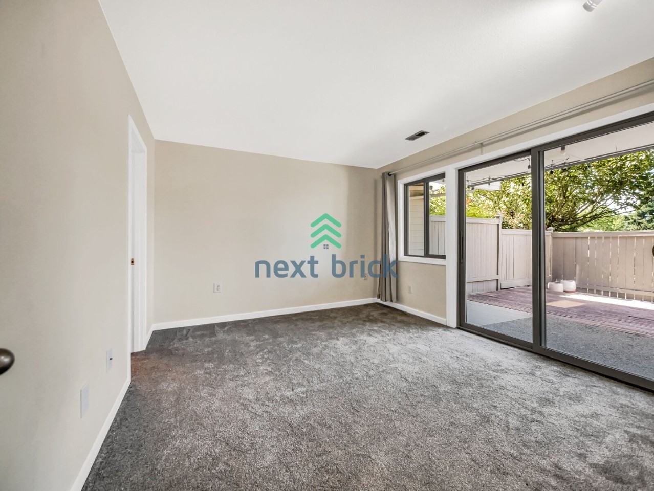 10024 Ne 115th Ln - Photo 2 of 20