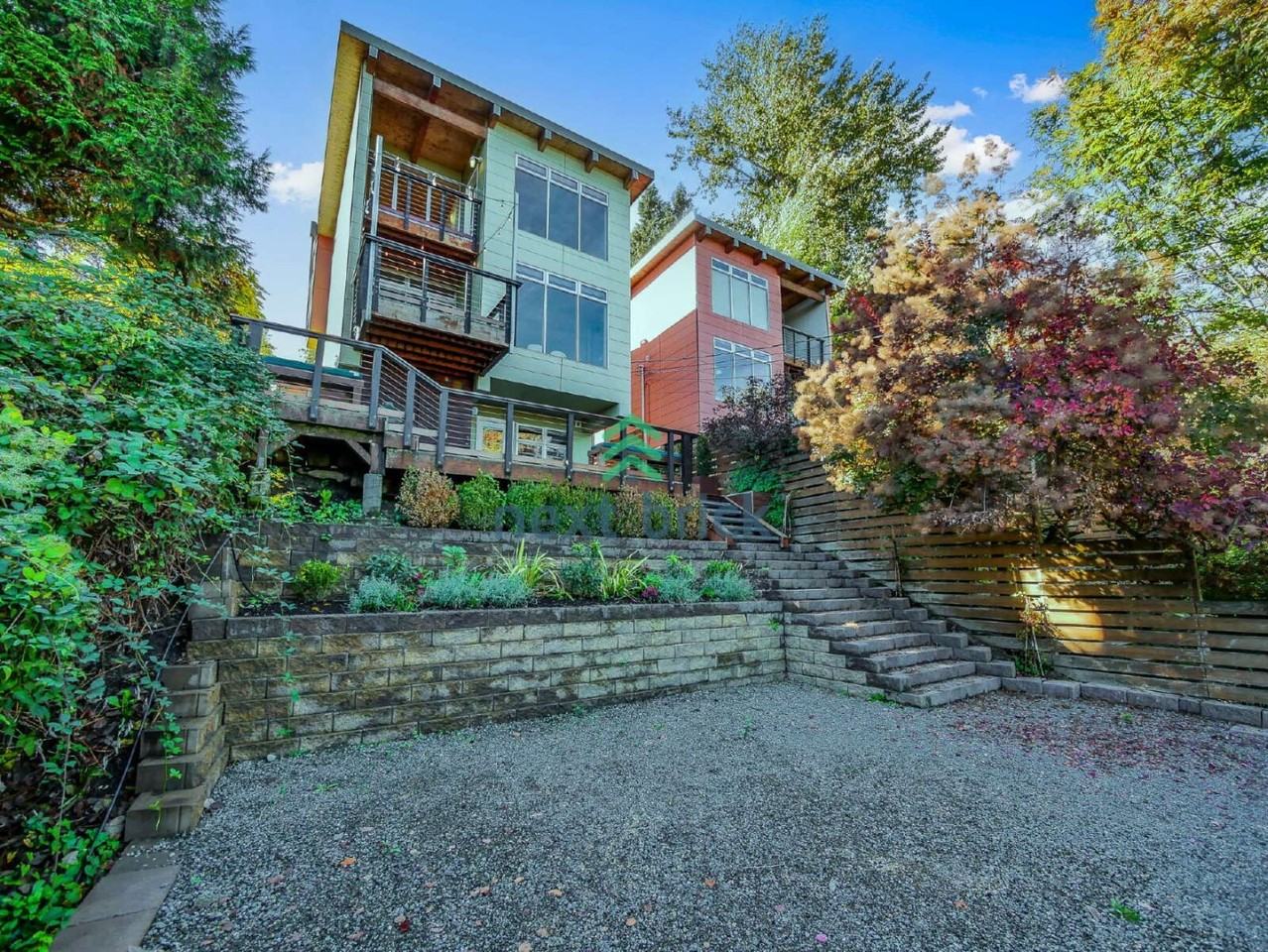 4015 Letitia Ave S - Photo 2 of 32