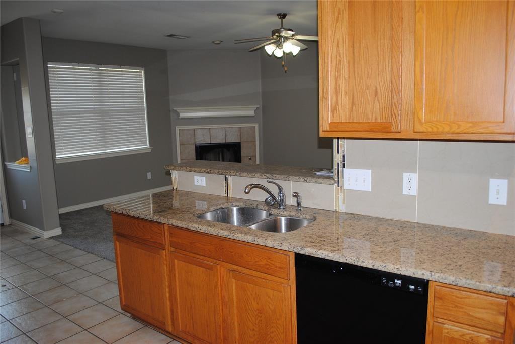 5108 Blackwood Dr - Photo 5 of 22