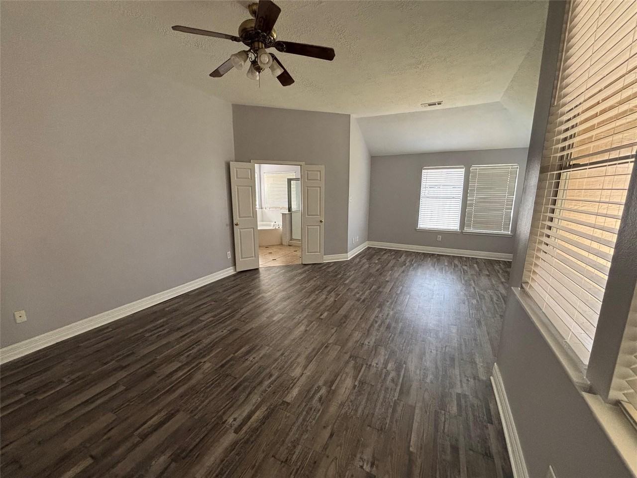 14310 Cypress Green Dr - Photo 7 of 15