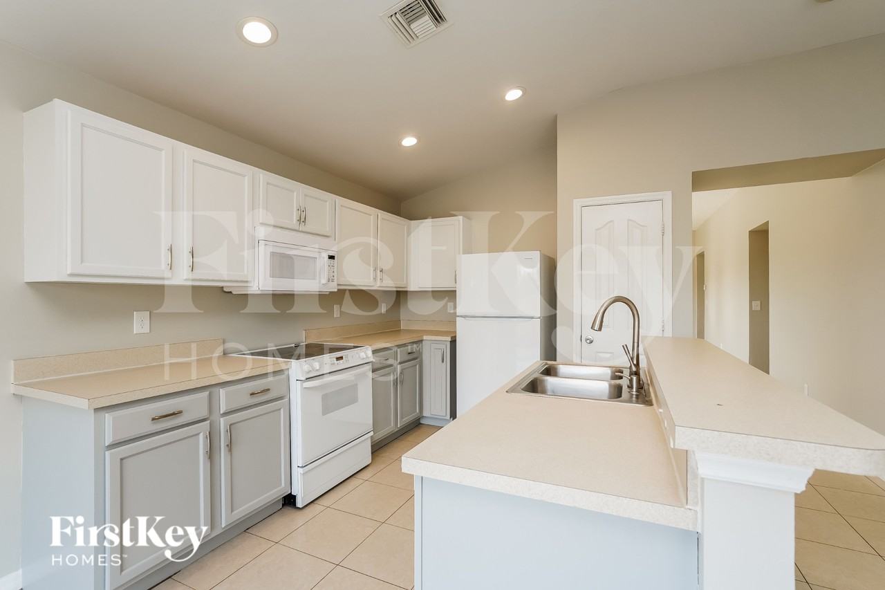 25453 Bandito Ct - Photo 6 of 16