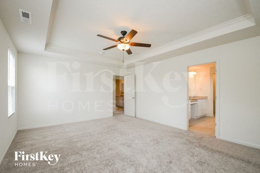 1343 Sunset Blvd - Photo 7 of 15