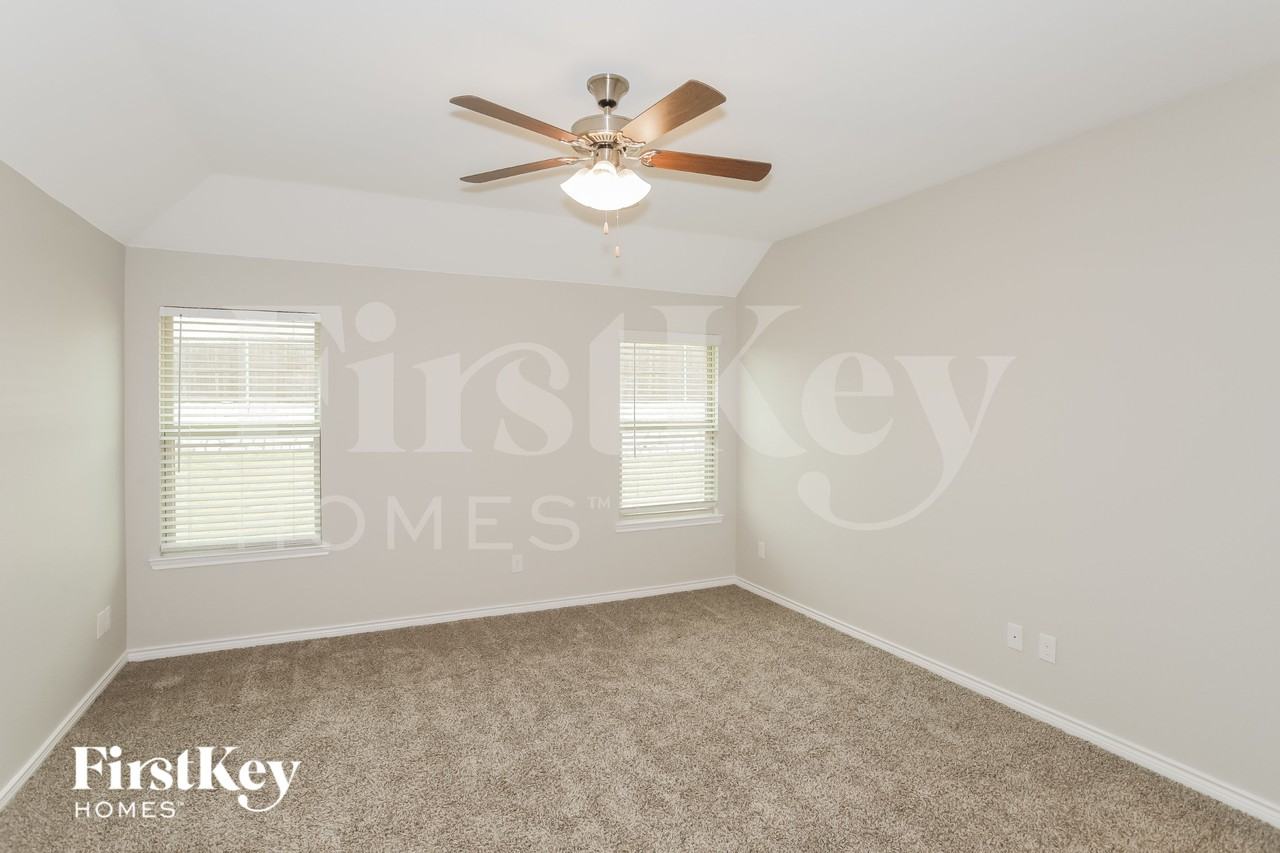 3308 Garden Valley Ct - Photo 7 of 16