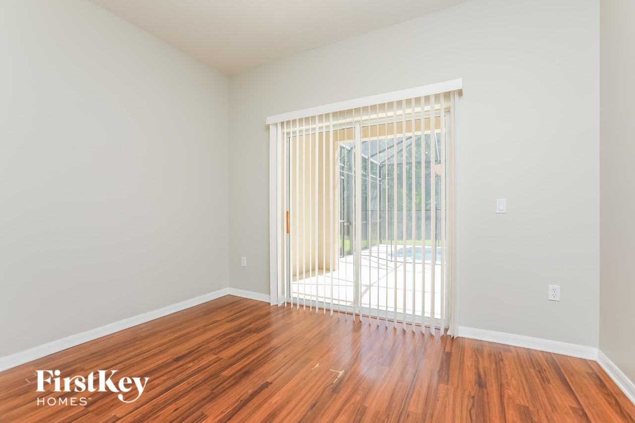 4670 Cumbrian Lakes Dr - Photo 4 of 16