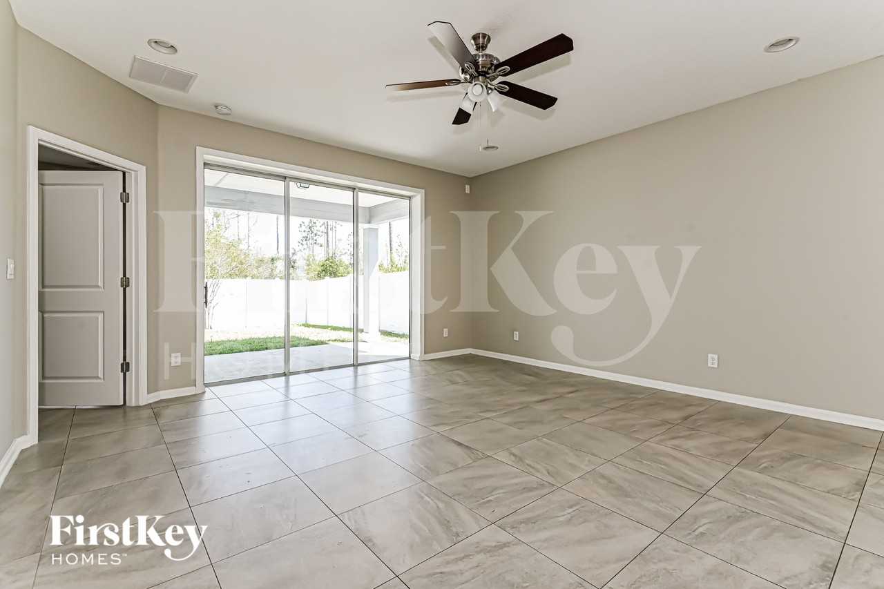 97320 Harbor Concourse Cir - Photo 4 of 15