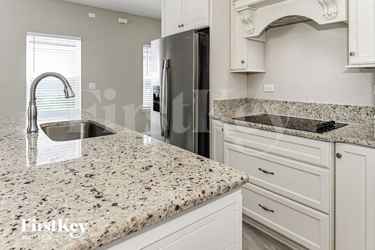 97320 Harbor Concourse Cir - Photo 5 of 15