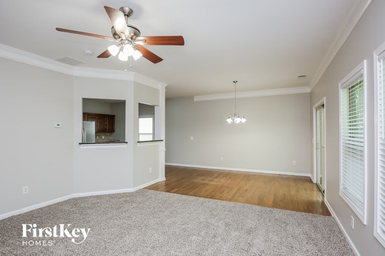 204 Bethany Manor Ct - Photo 4 of 15