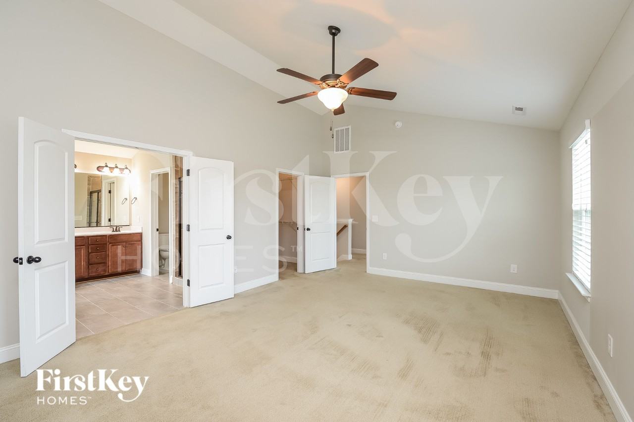 3105 York Place Dr - Photo 7 of 16