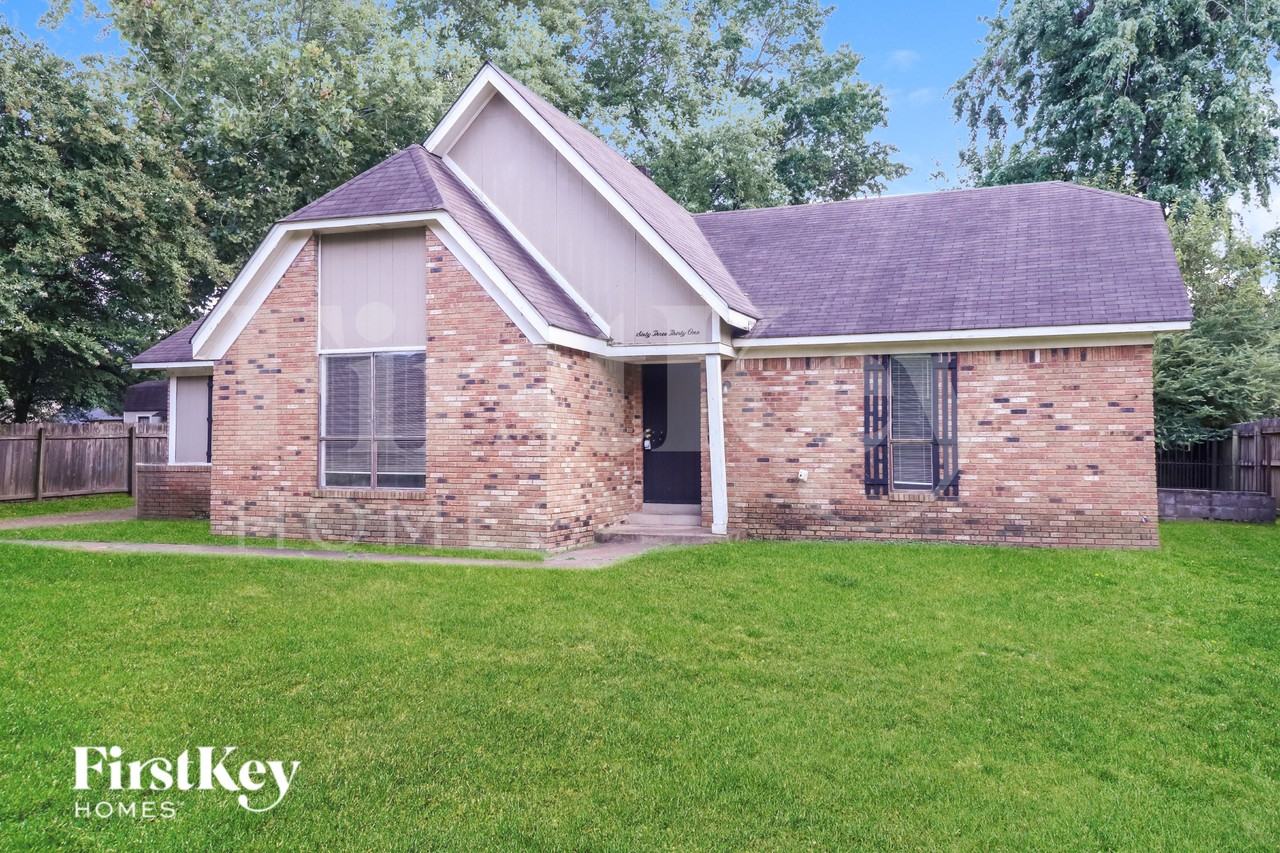 6331 Scarletcrest Ln - Photo 2 of 16