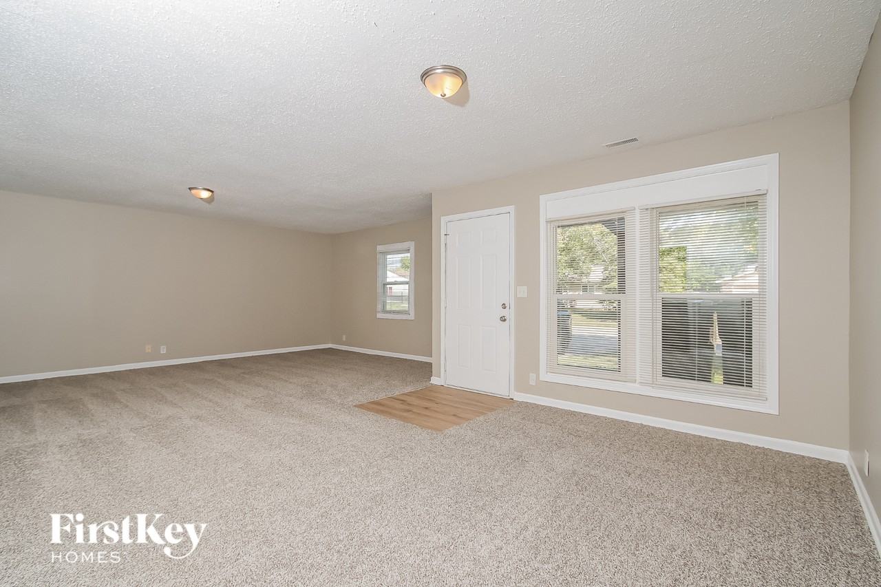 5210 Palisade Way - Photo 3 of 16