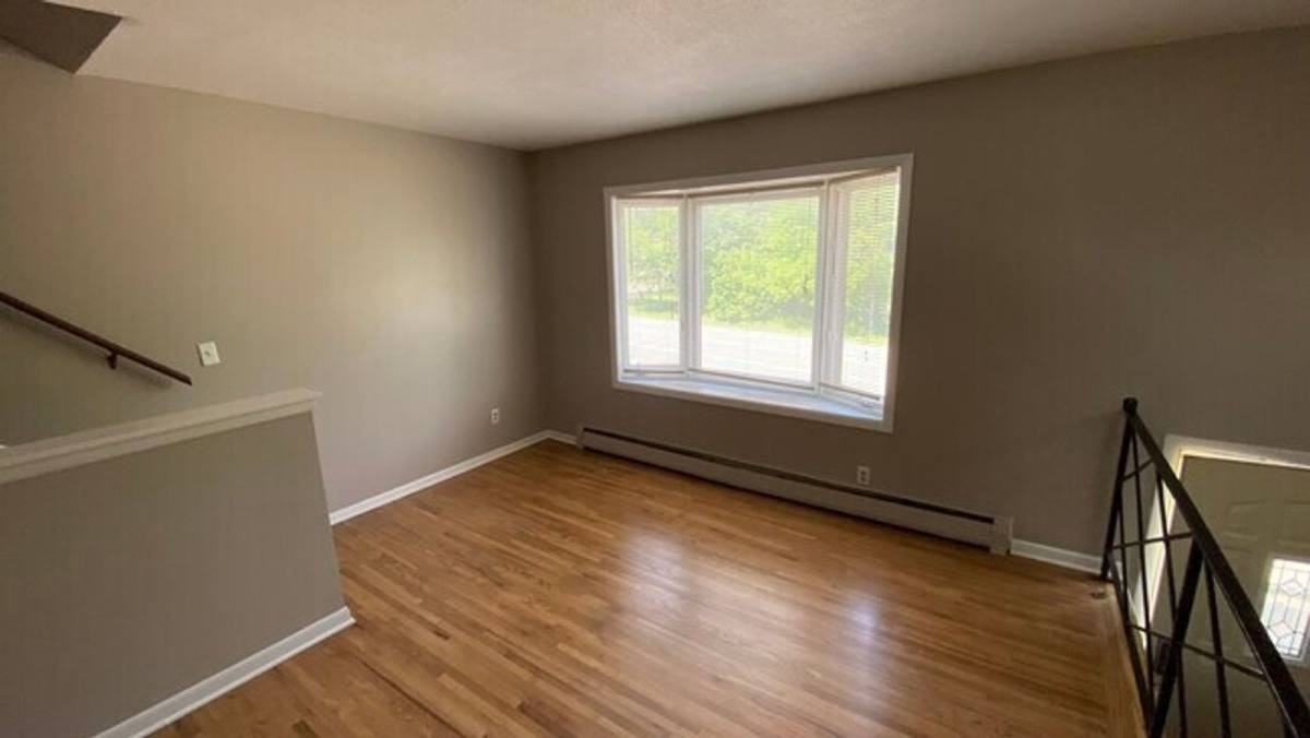 8551 Elm St #4 - Photo 3 of 20