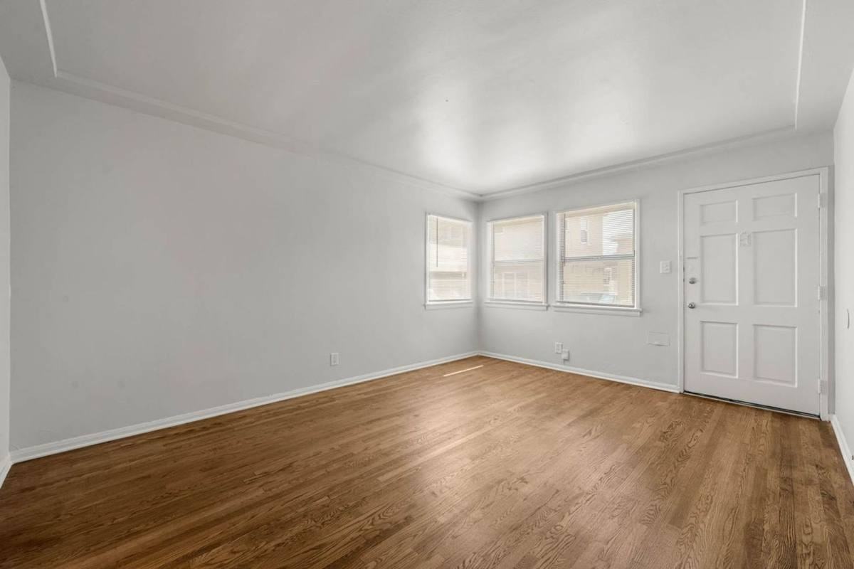 6044 10th Ave #A1 - Photo 2 of 16