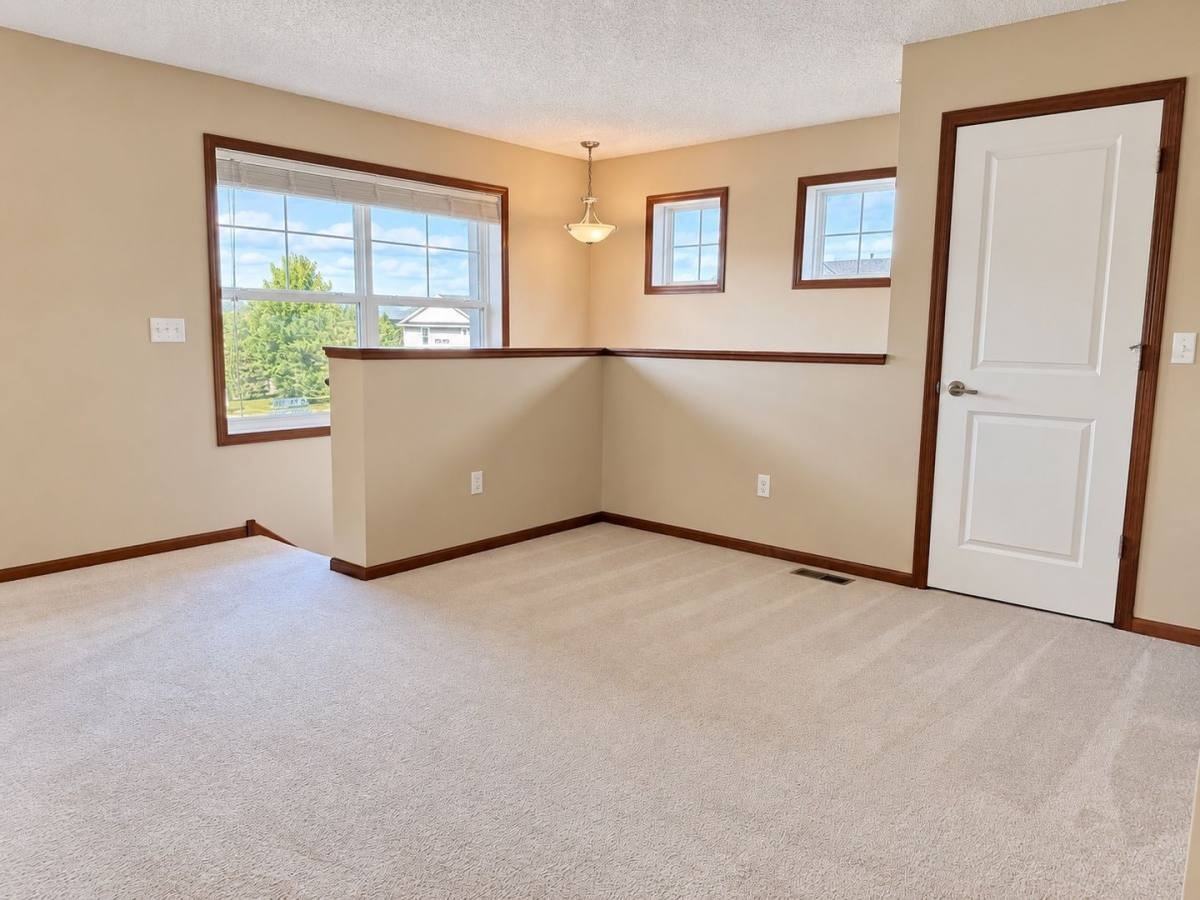 15860 60th Ave N - Photo 6 of 20