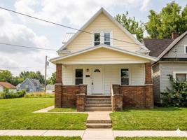 featured image of 31 W Weber St