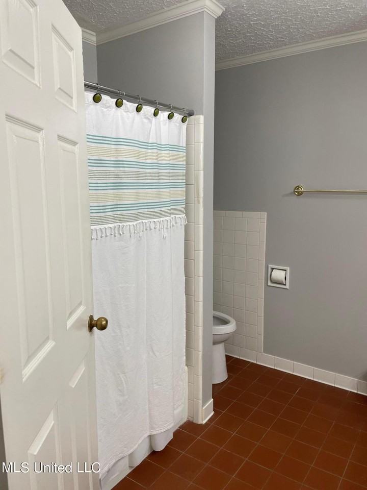 1335 Mcingvale Rd - Photo 4 of 16