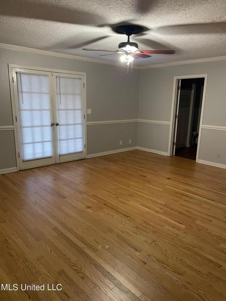 1335 Mcingvale Rd - Photo 6 of 16
